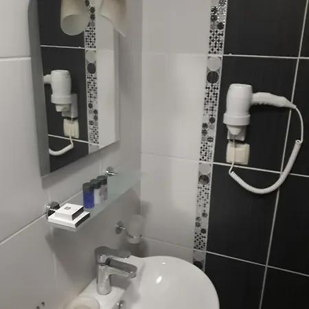 Mia Butik Πανσιόν 2*
