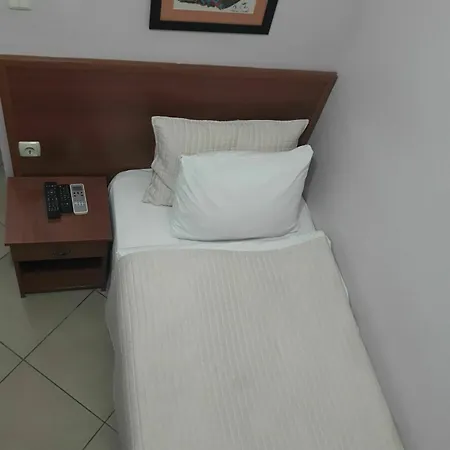 Konukevi Mia Butik 2*