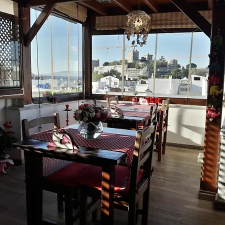 Konukevi Mia Butik Bodrum