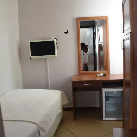 Hotell Mia Butik 3*